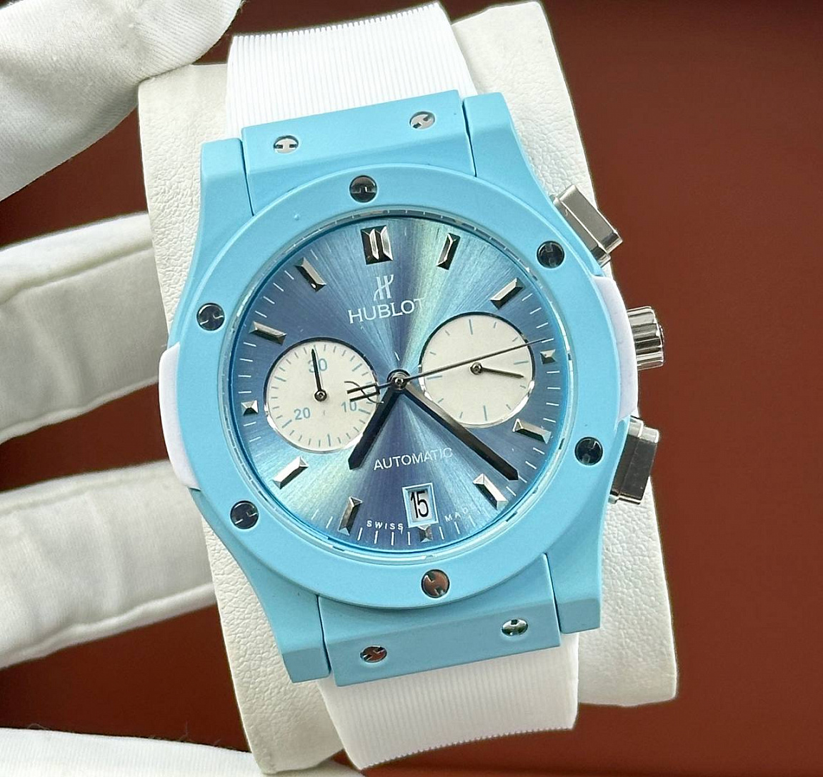 Стильные часы Hublot - Classic Fusion Chronograph