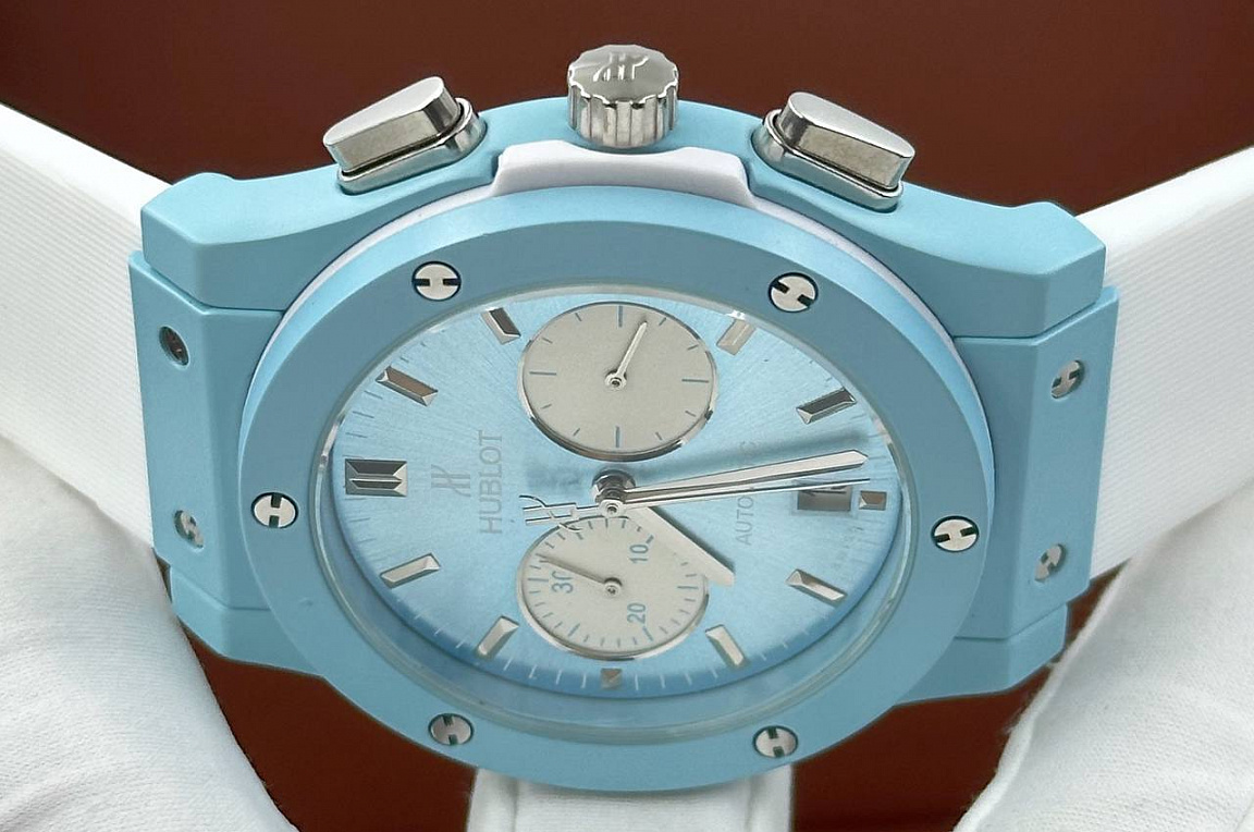 Стильные часы Hublot - Classic Fusion Chronograph