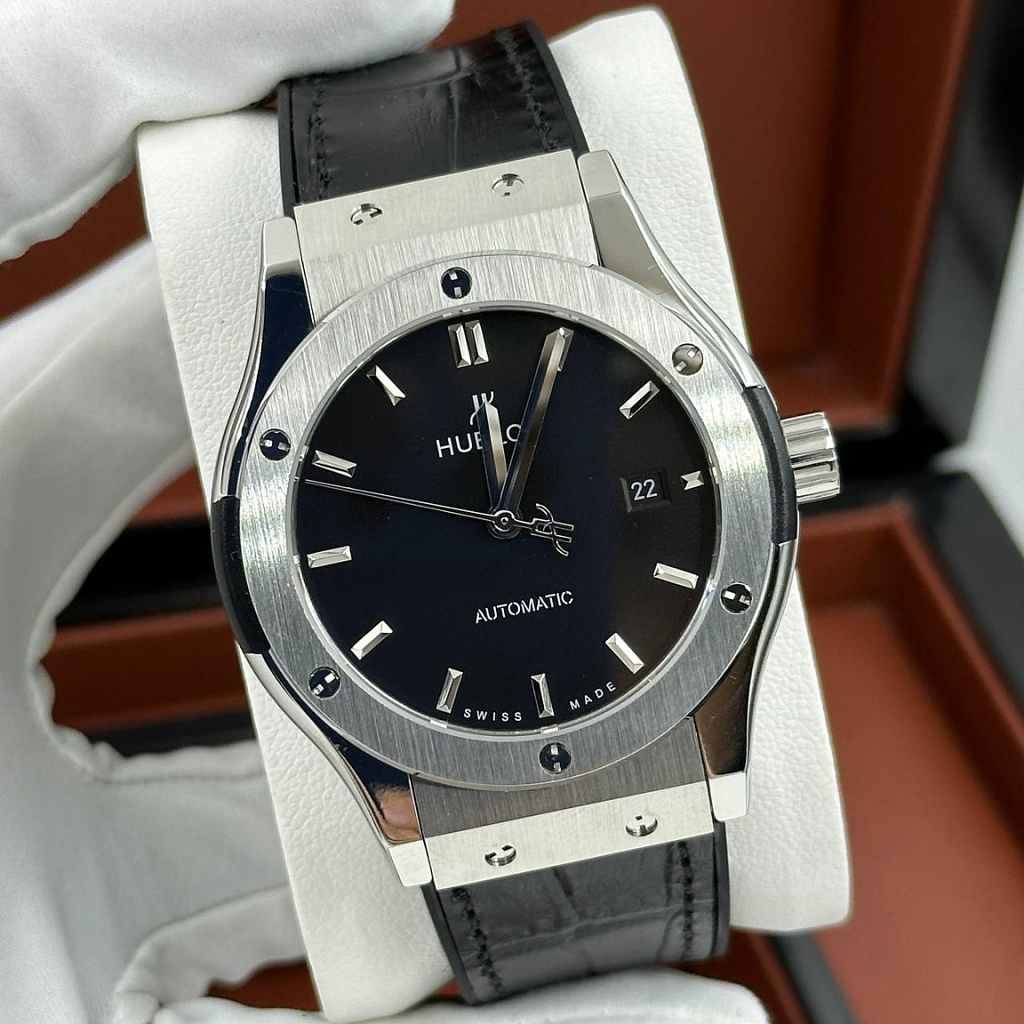 Классические часы Hublot - Classic Fusion