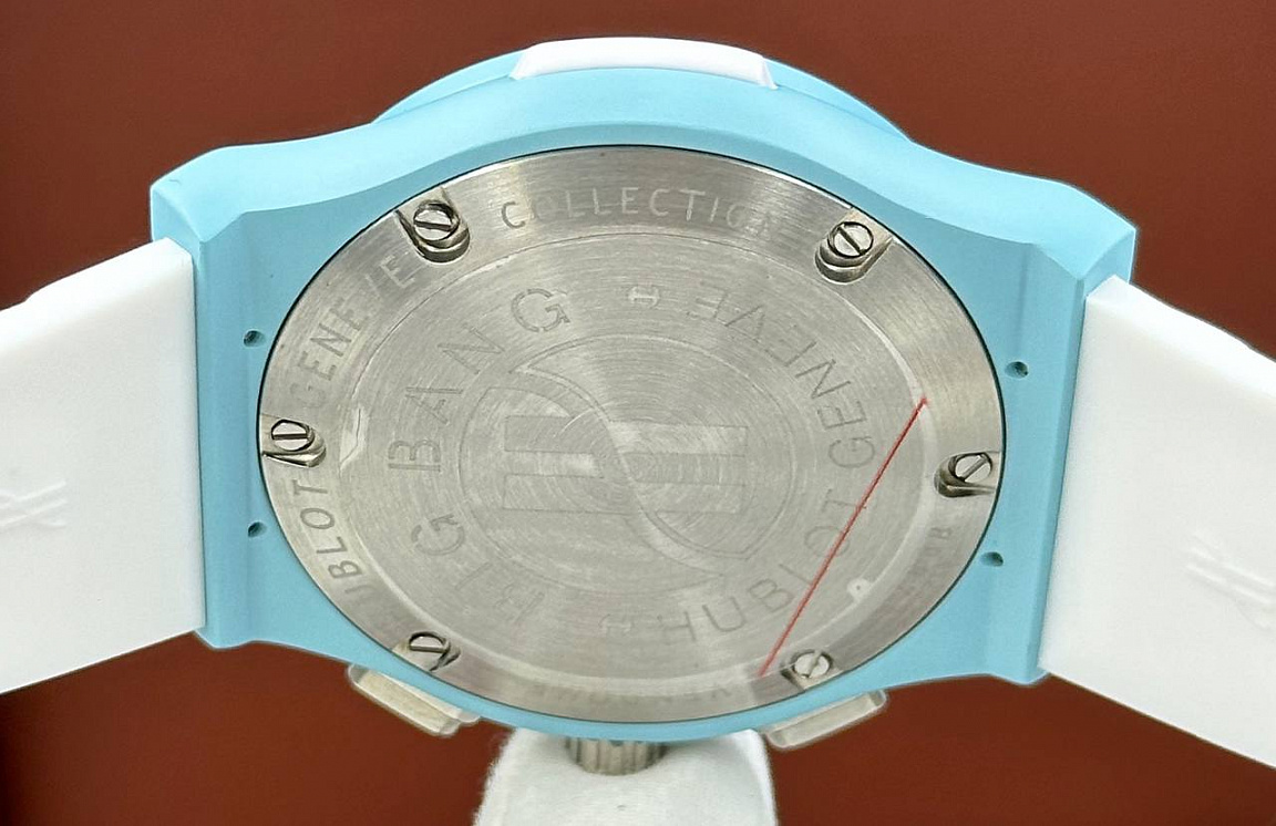 Стильные часы Hublot - Classic Fusion Chronograph