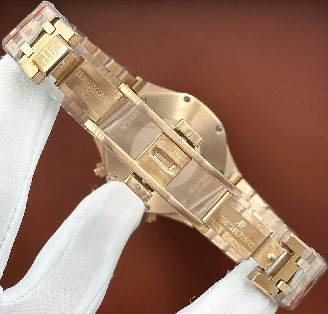 Женские часы Audemars Piguet Royal Oak Chronograph