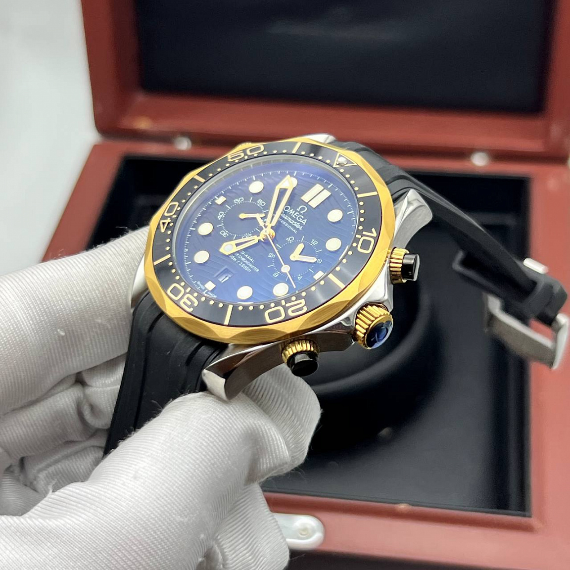 Мужские часы Omega Seamaster Diver 300м