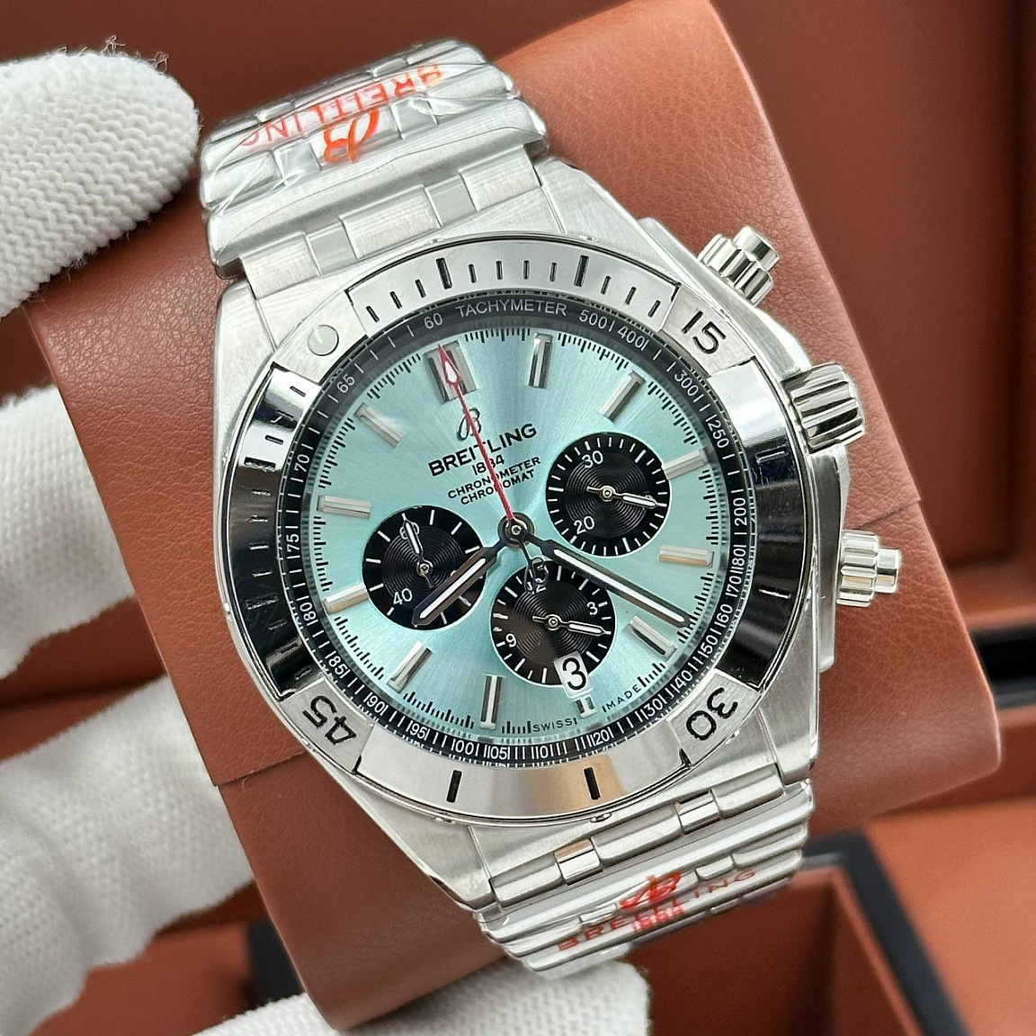 Мощные часы Breitling - Chronomat