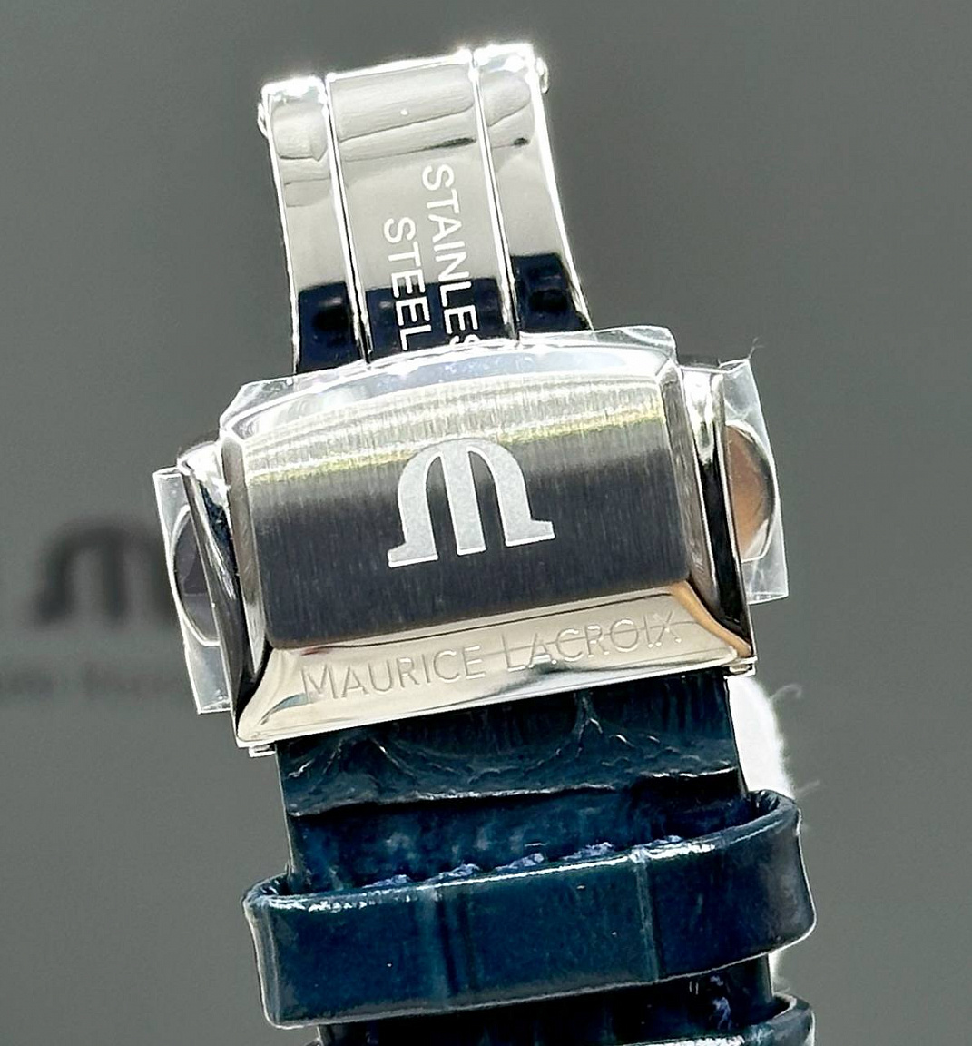 Популярные часы Maurice Lacroix Aikon Chronograph