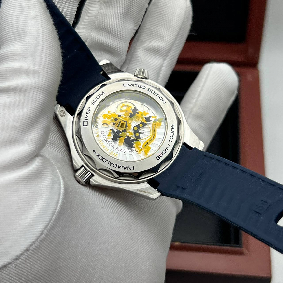 Мужские часы Omega Seamaster Diver 300м