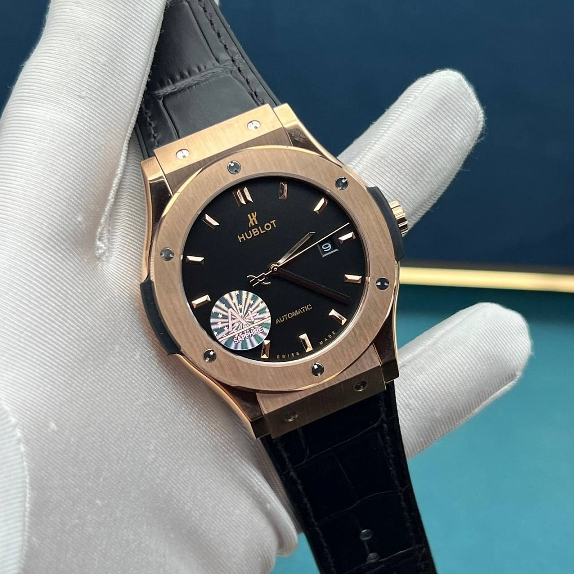 Hublot Classic Fusion 45 мм с розово-золотым корпусом, сапфировым стеклом и автоматическим механизмом Miyota 8215