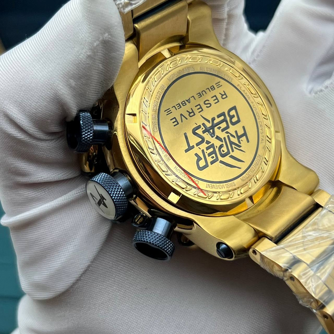 Мужские часы Invicta Hyper Beast 55 мм: Кварцевый механизм, чёрный циферблат, корпус и браслет 316L с покрытием PVD