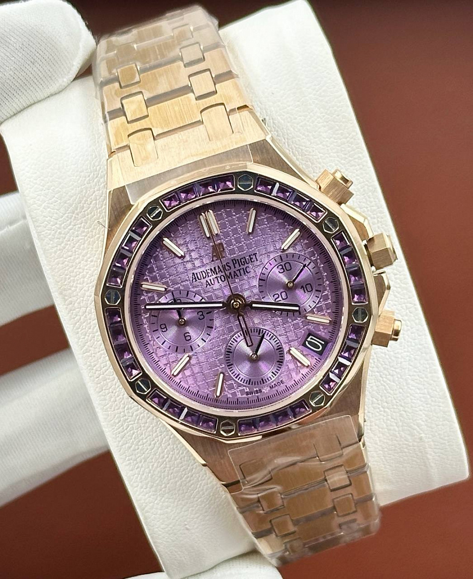 Женские часы Audemars Piguet Royal Oak Chronograph