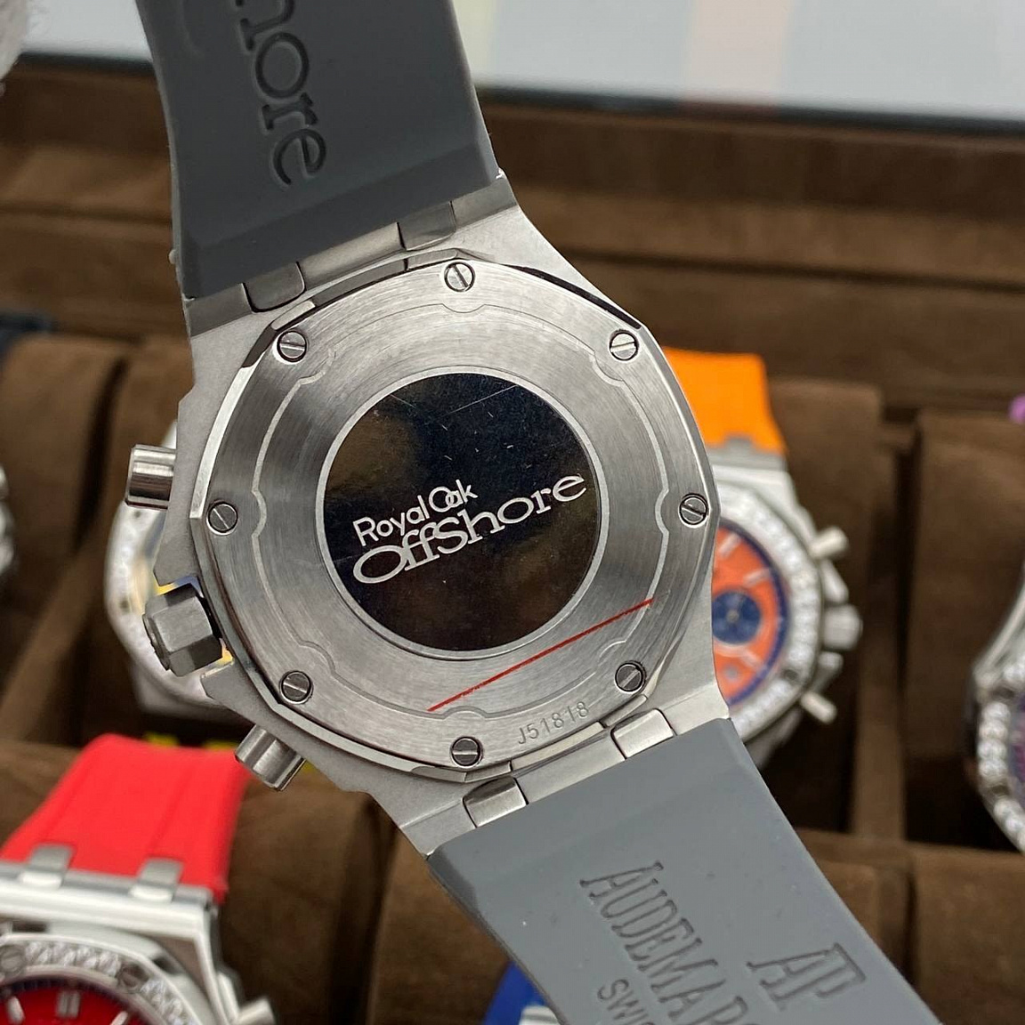 Audemars Piguet Royal Oak Chronograph 37 мм с сапфировым стеклом и кварцевым механизмом Miyota 6S21