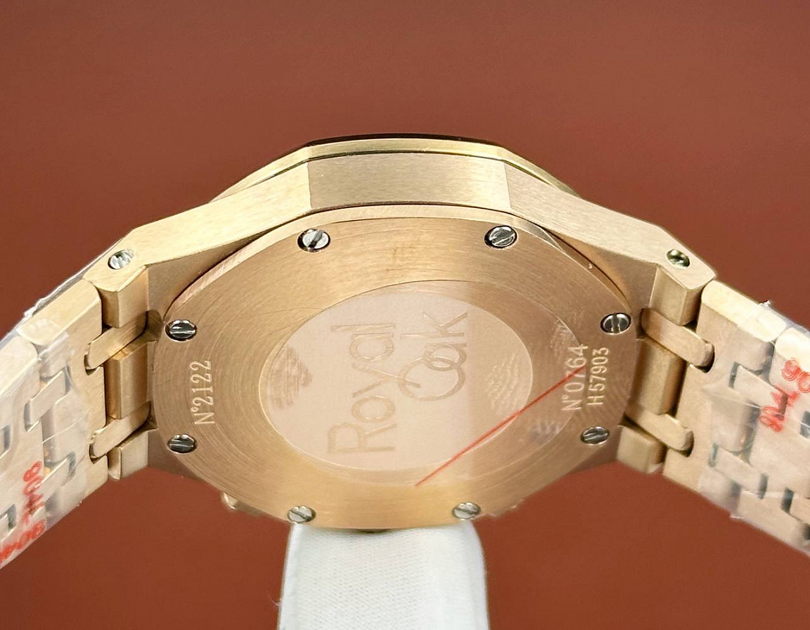 Женские часы Audemars Piguet Royal Oak Chronograph
