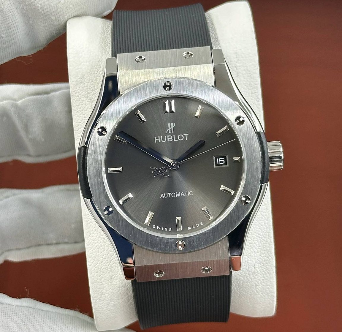 Классические часы Hublot - Classic Fusion