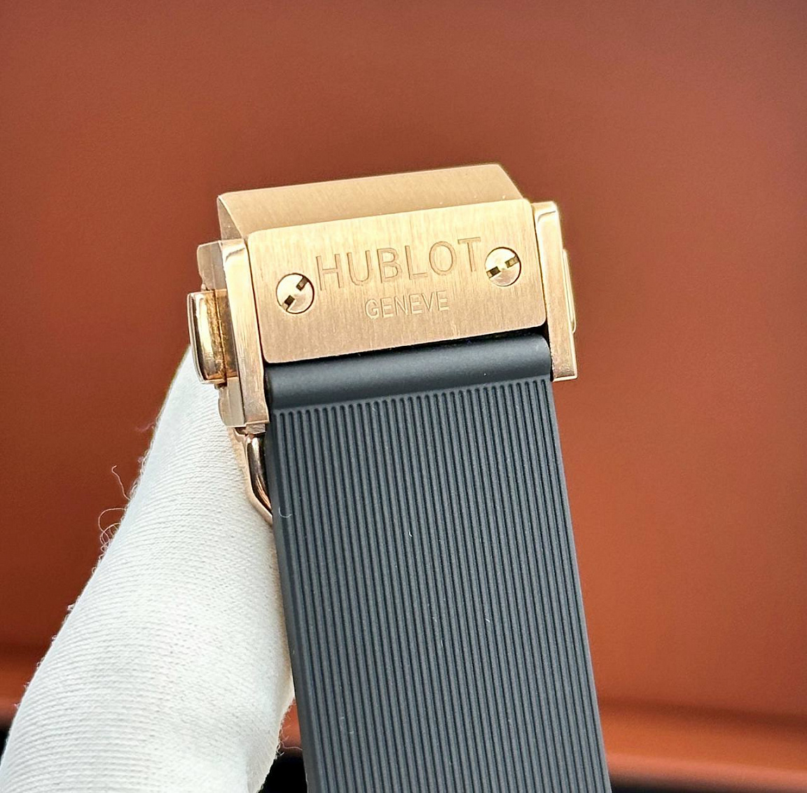 Классические часы Hublot - Classic Fusion