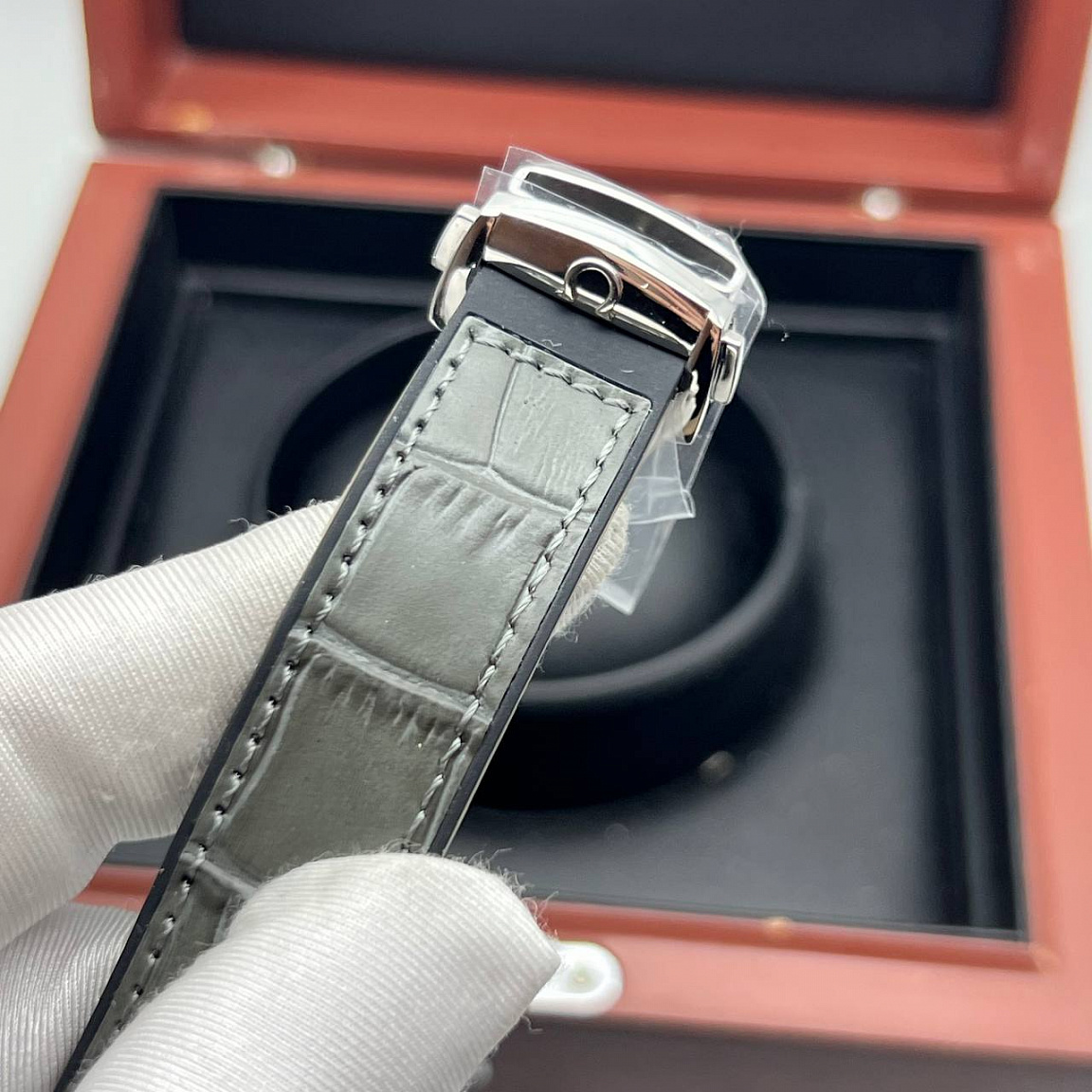 Мужские часы Omega Constellation