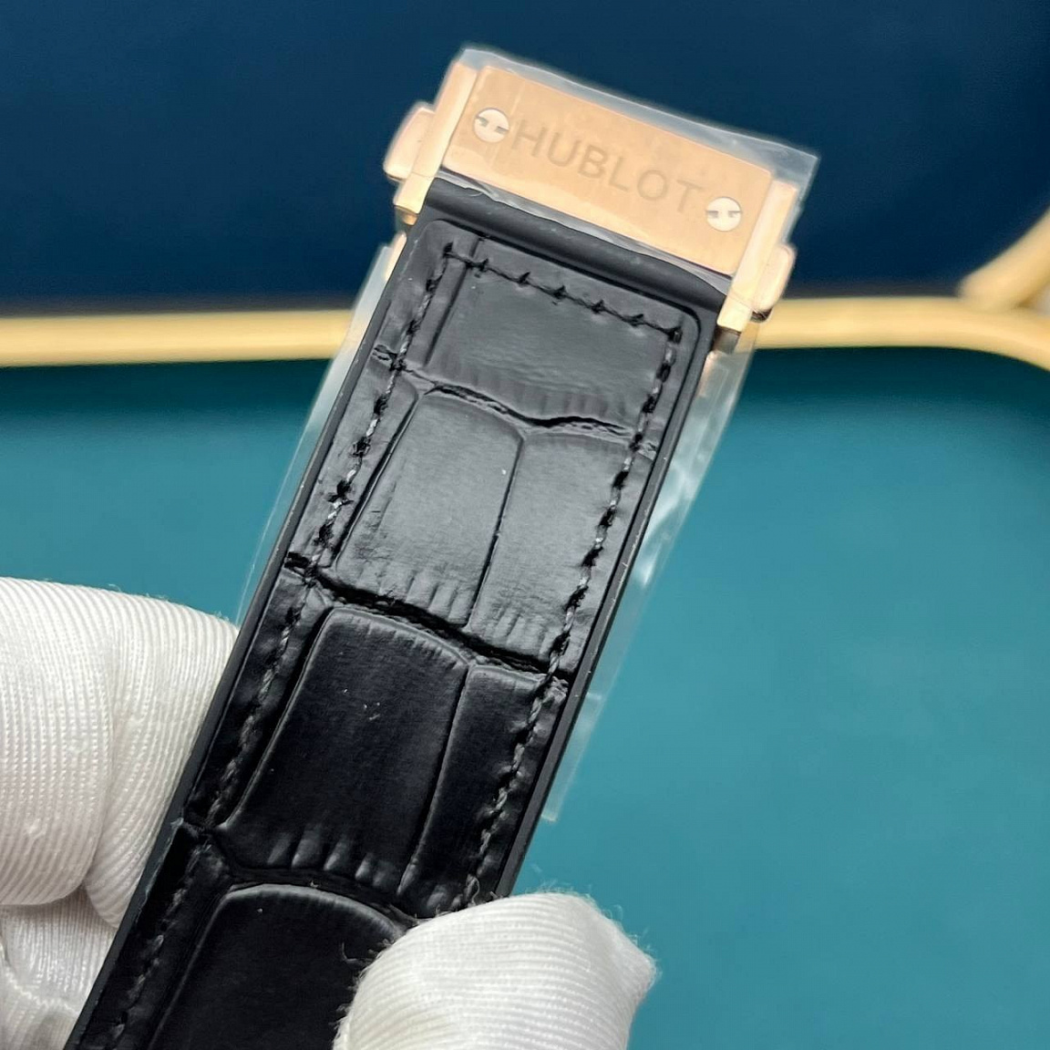 Hublot Classic Fusion 45 мм с розово-золотым корпусом, сапфировым стеклом и автоматическим механизмом Miyota 8215