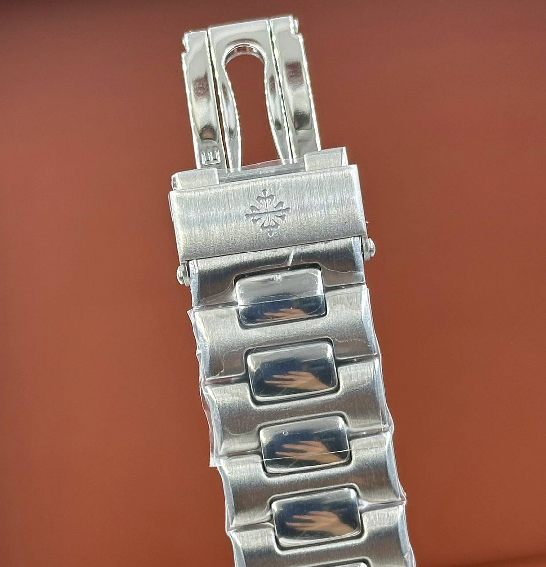 Популярные часы Patek Philippe - Nautilus Annual Calendar