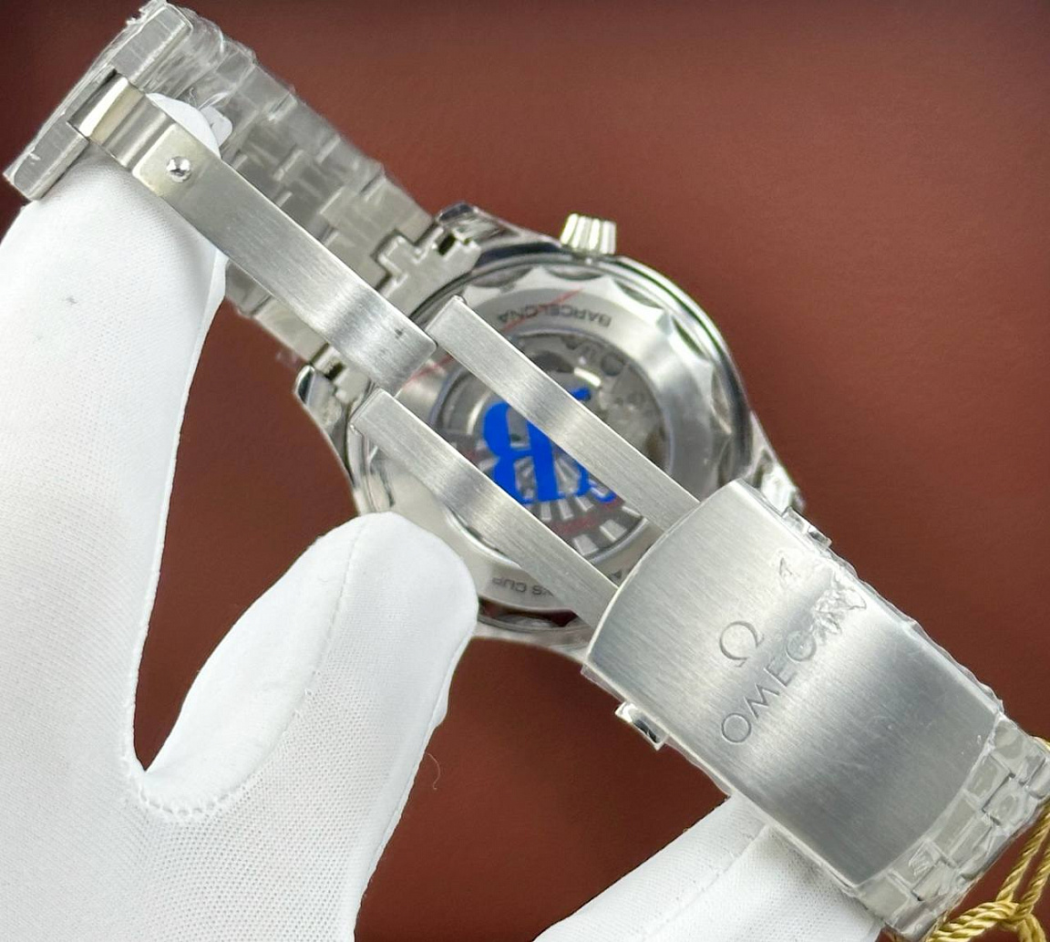 Мужские часы Omega Seamaster