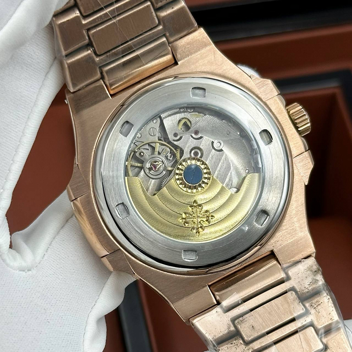 Популярные часы Patek Philippe - Nautilus