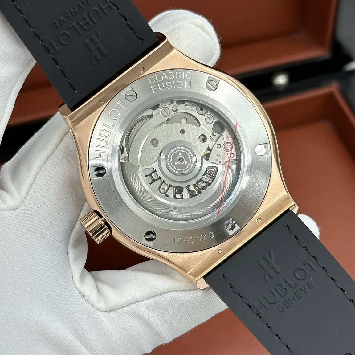Классические часы Hublot - Classic Fusion