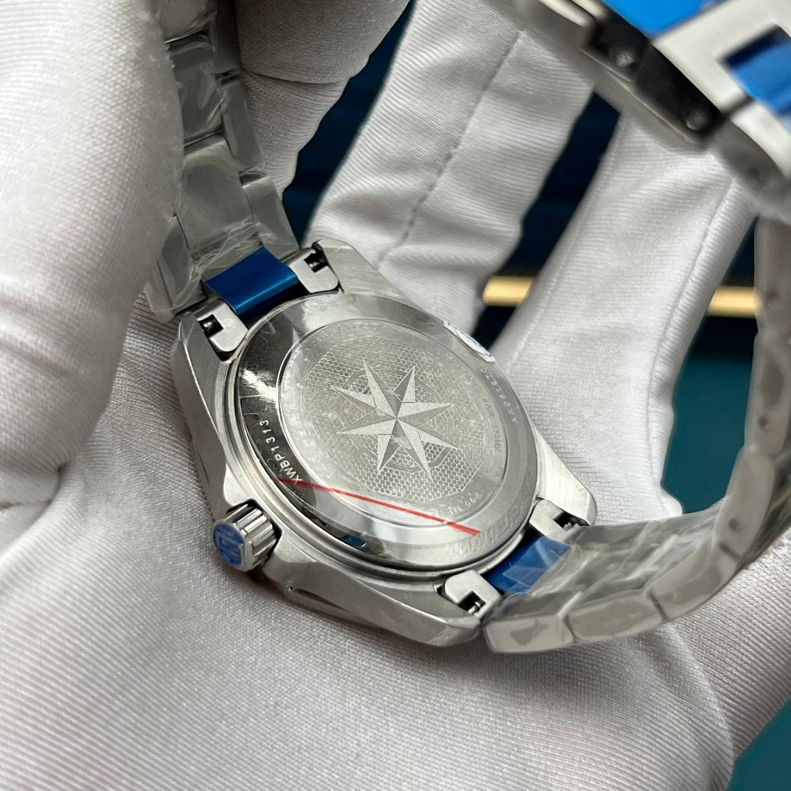 Tag Heuer Aquaracer 35 мм: высококачественная часовая полированная и сатинированная нержавеющая сталь 316L