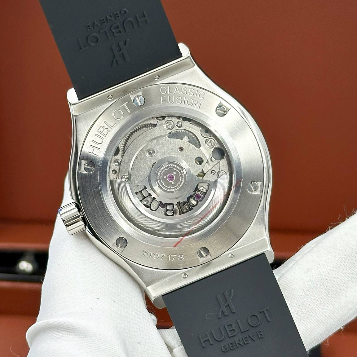 Классические часы Hublot - Classic Fusion