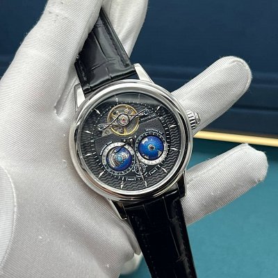 Механика премиум класса Montblanc Hemisphere Open Heart 47 мм