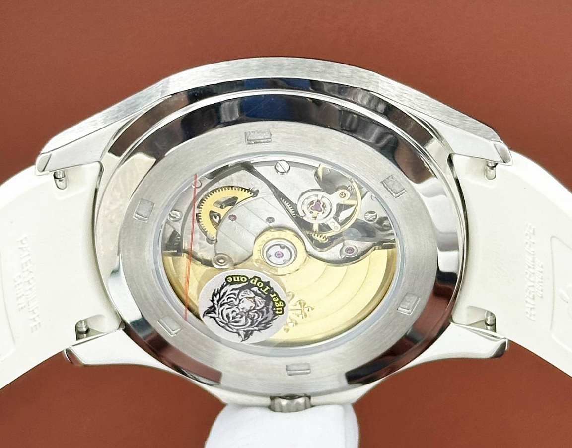Мужские часы Patek Philippe Aquanaut Style