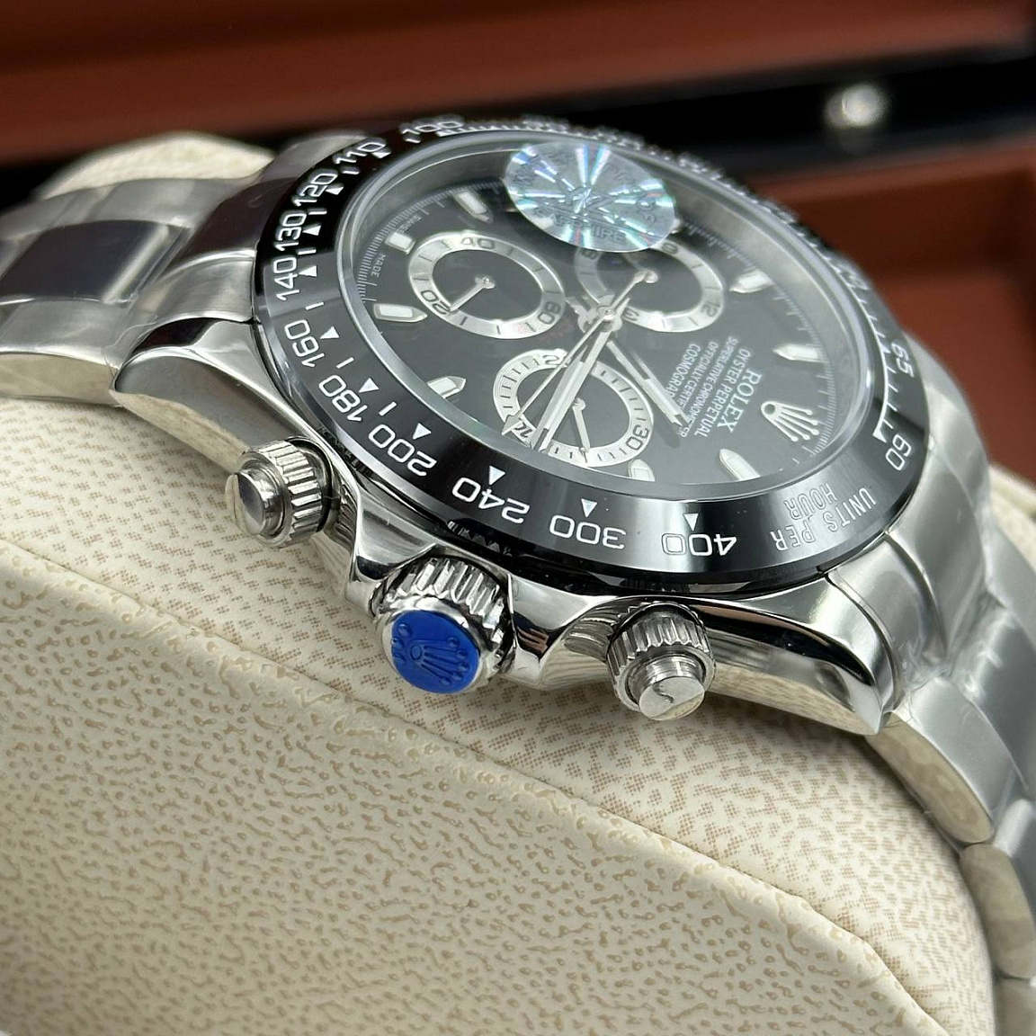 Шикарные часы Rolex - Daytona