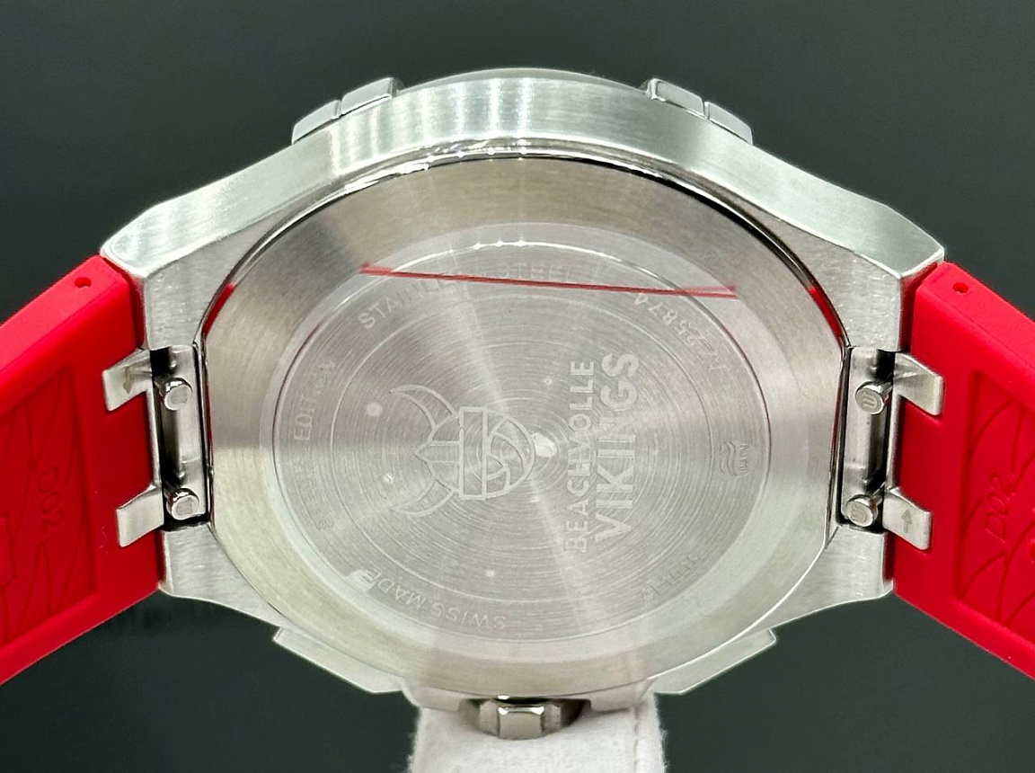 Популярные часы Maurice Lacroix Watch Aikon Beach Volley Vikings Limited Edition