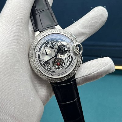 Премиальные часы Cartier Rotonde de Cartier 43 мм