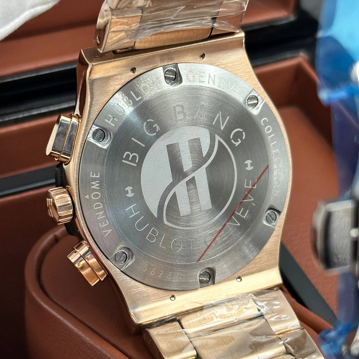 Мощные часы Hublot - Classic Fusion Chronograph King Iron