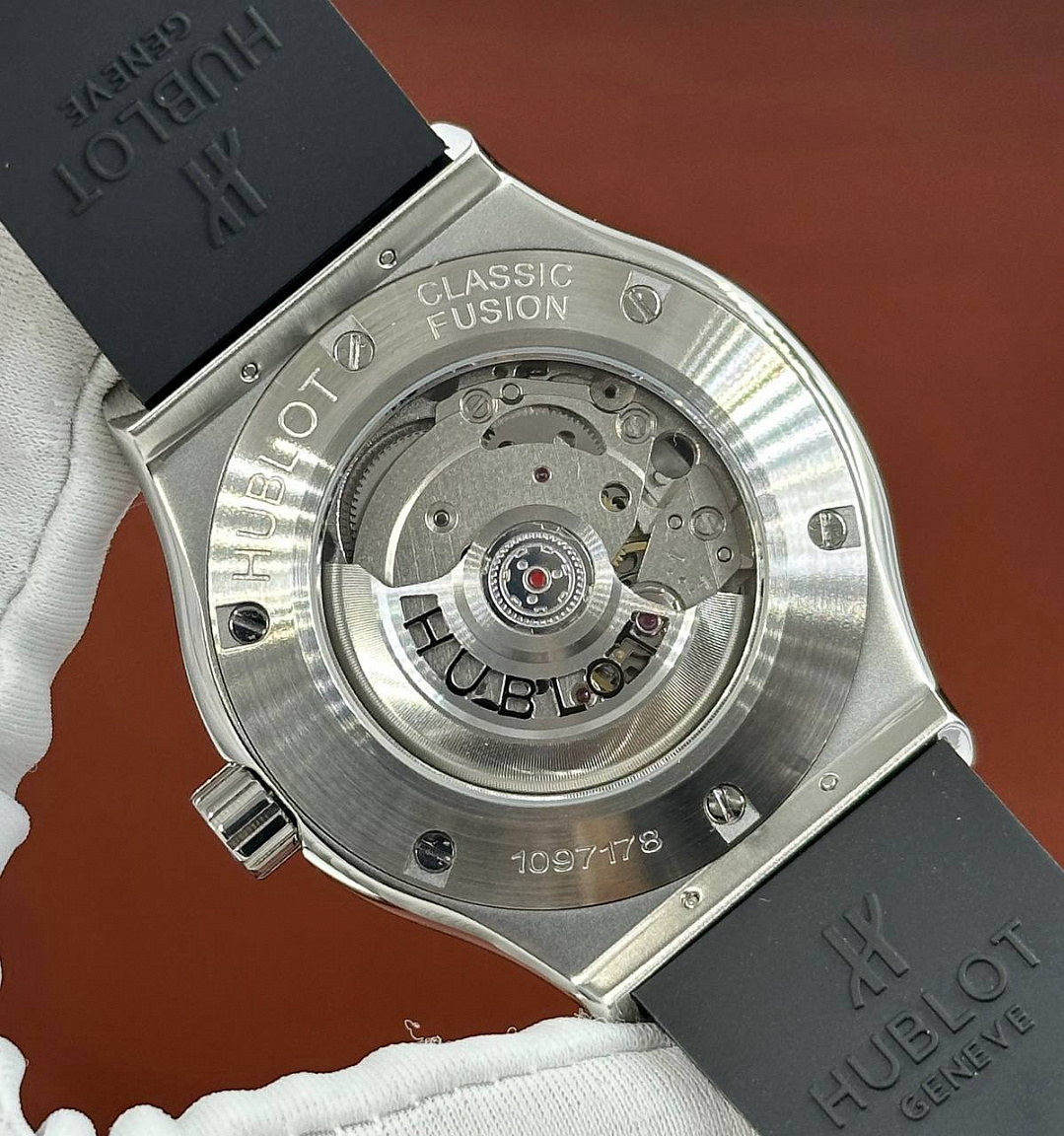 Классические часы Hublot - Classic Fusion
