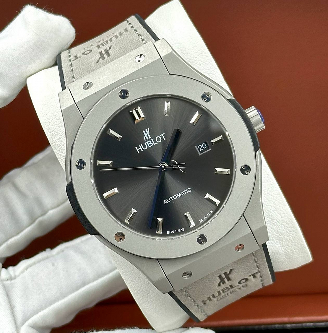 Классические часы Hublot - Classic Fusion