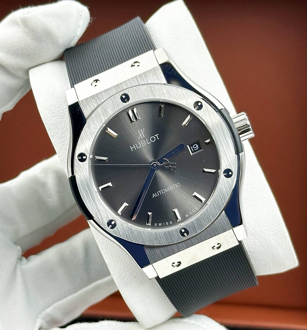 Классические часы Hublot - Classic Fusion