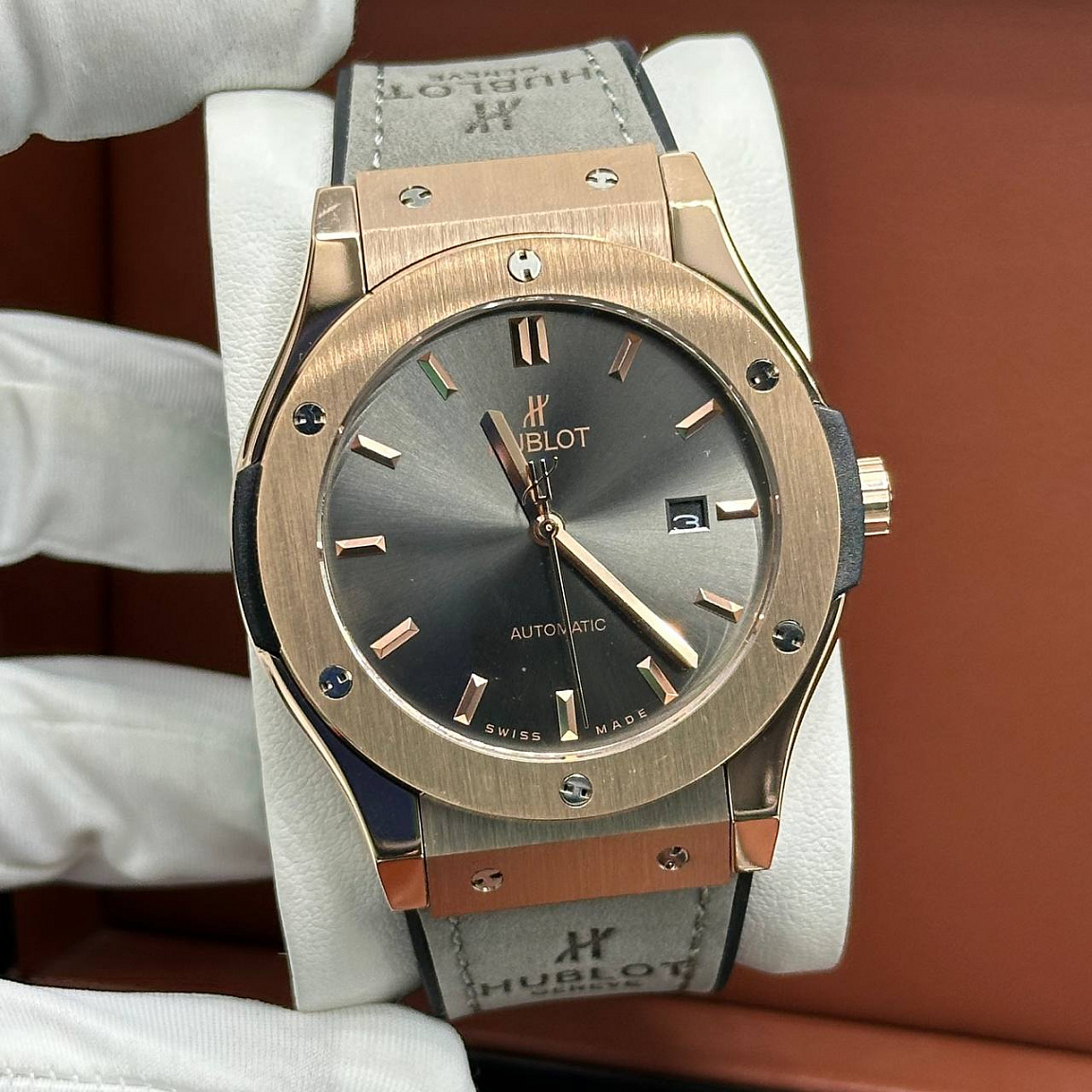 Классические часы Hublot - Classic Fusion