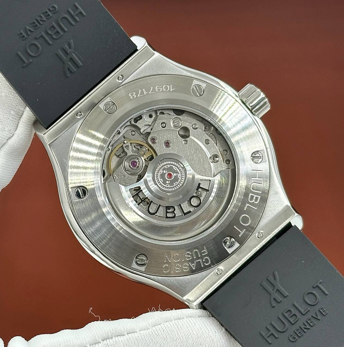 Классические часы Hublot - Classic Fusion