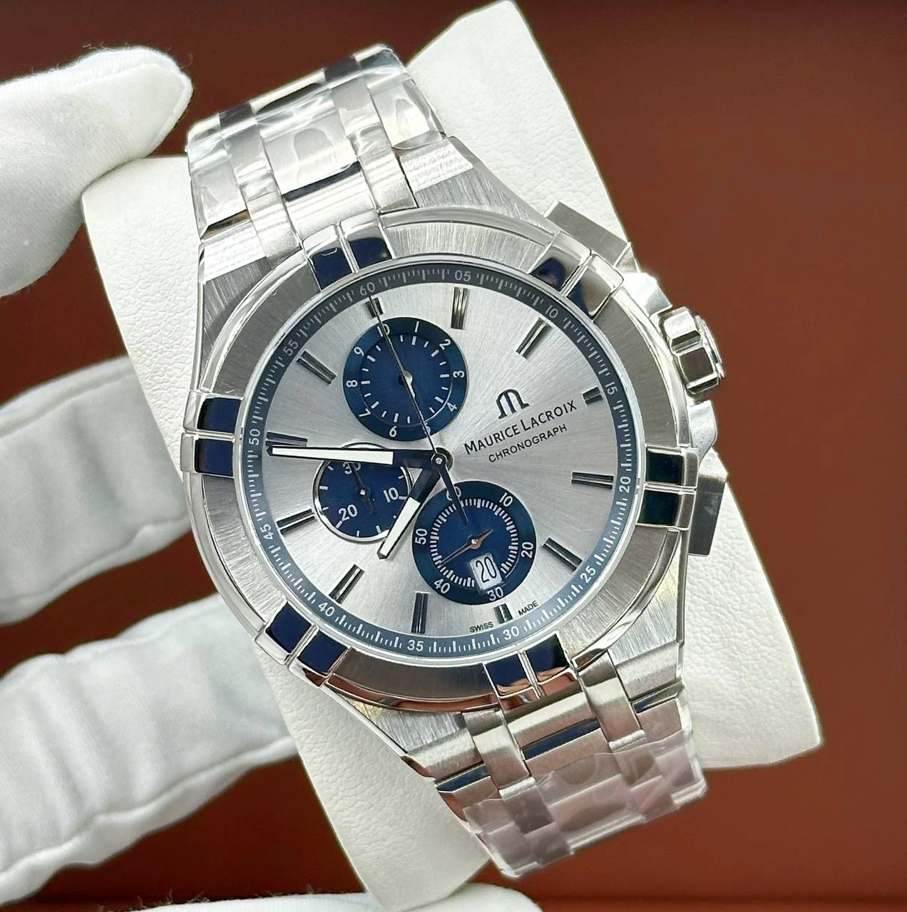 Популярные часы Maurice Lacroix Aikon Chronograph