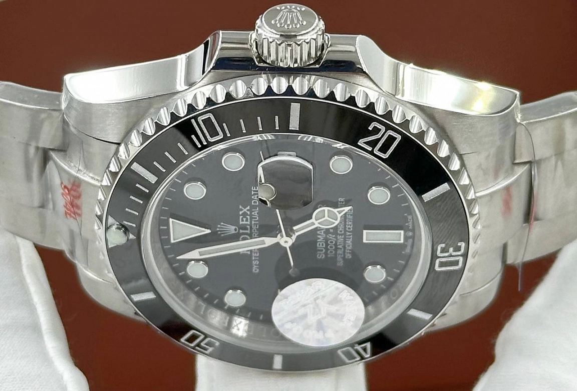 Популярные часы Rolex - Oyster Perpetual Submariner