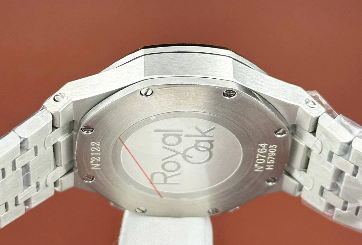 Женские часы Audemars Piguet Royal Oak Chronograph