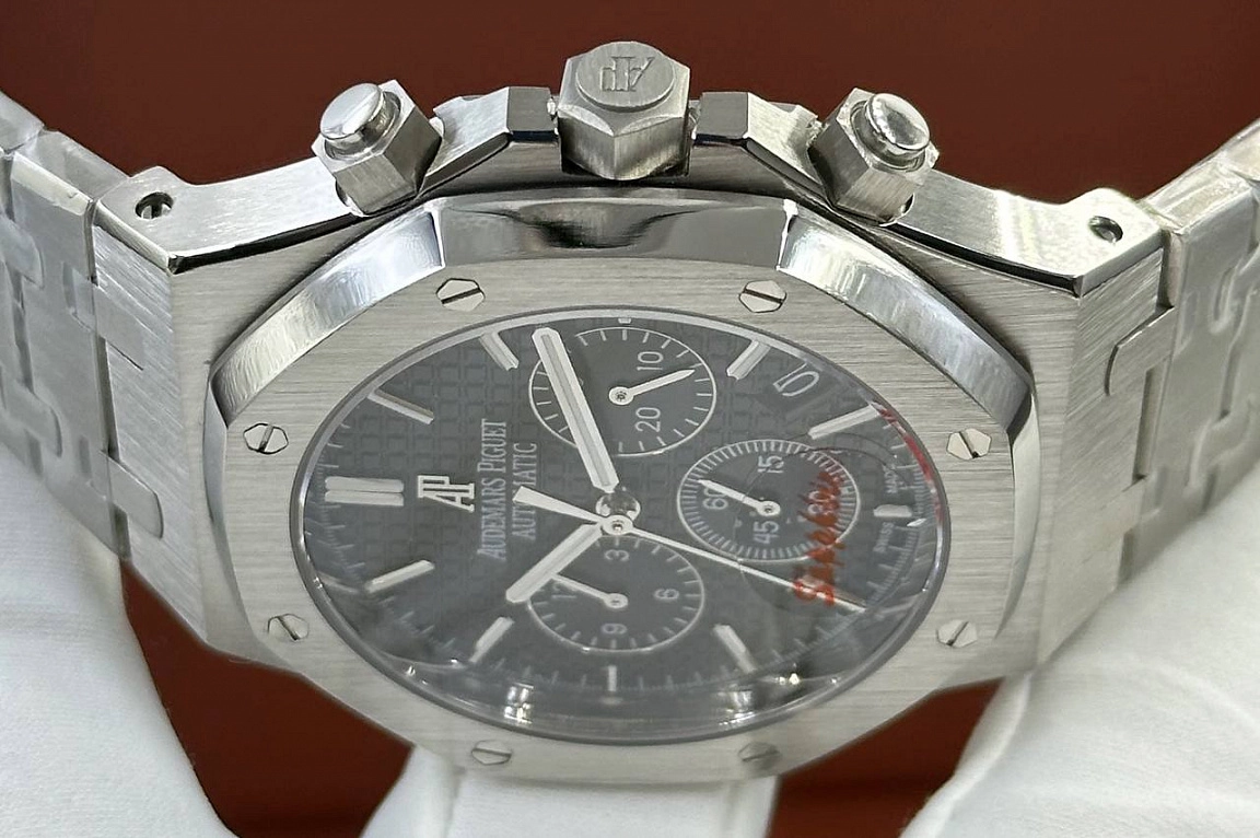 Часы Audemars Piguet Royal Oak Chronograph