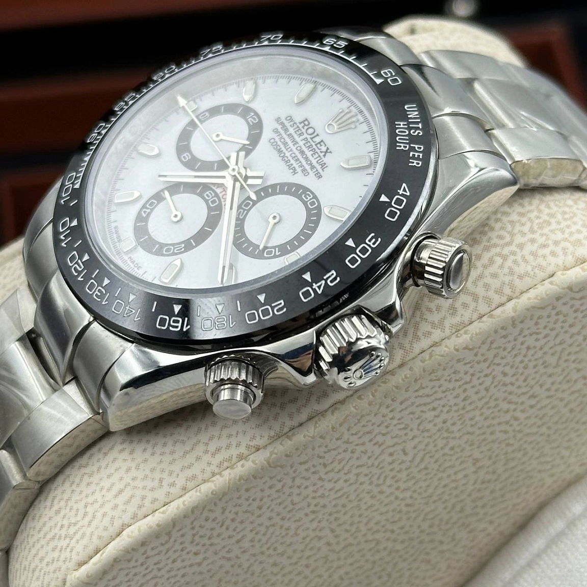 Шикарные часы Rolex - Daytona