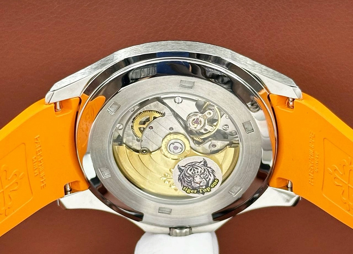Мужские часы Patek Philippe Aquanaut Style