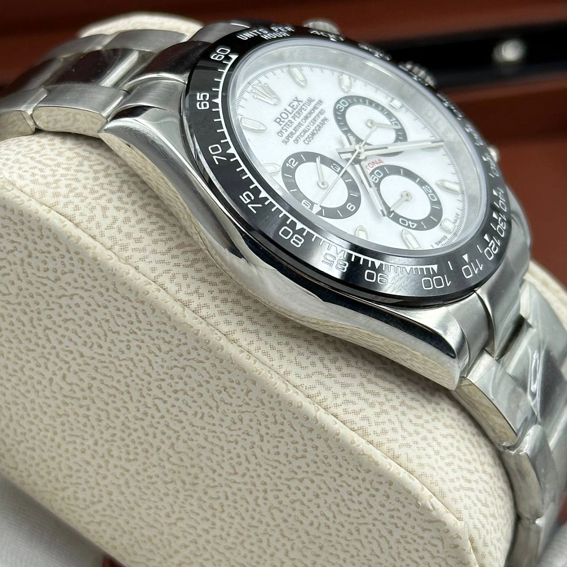 Шикарные часы Rolex - Daytona