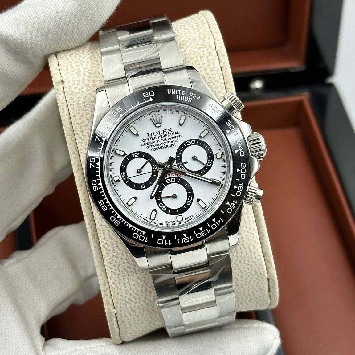 Шикарные часы Rolex - Daytona